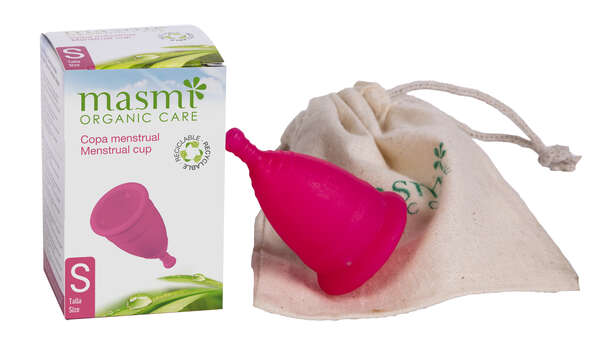 Sie sehen eine Packung Masmi Öko Menstruationstasse Größe S, Produktbild: 02 Masmi Öko Menstruationstasse Größe S, A-Nr.: 4620828 - 02