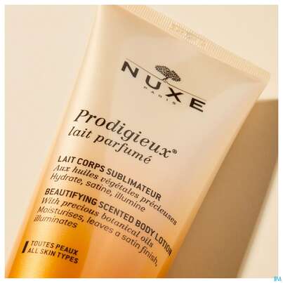 Sie sehen eine Packung Nuxe Prodigieux Lait Parfume 200ml, Produktbild: 03 Nuxe Prodigieux Lait Parfume 200ml, A-Nr.: 4610586 - 03